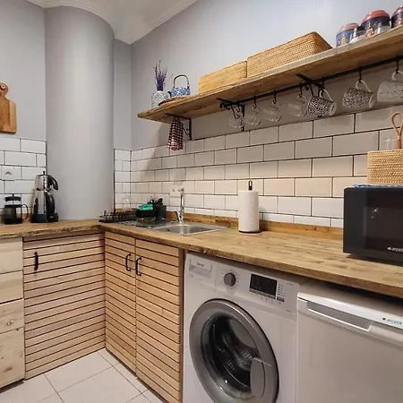 شقة Midtown Rudy House, 2br, 6per, Seaside, Luxury *